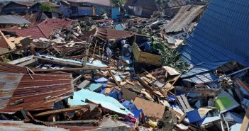 Sulawesi: il bilancio sale a 1571 morti e forse ci sono 1000 dispersi!