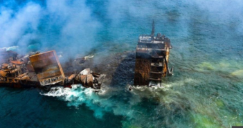 Disastro ambientale in Sri Lanka: è affondata la nave carica di sostanze chimiche e petrolio